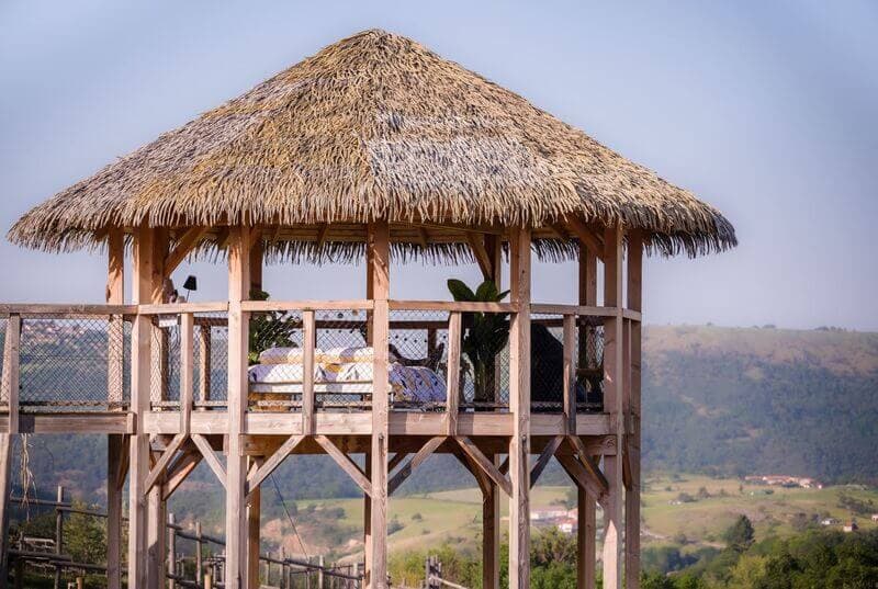 La chambre des girafes, perchée sur la vallée
